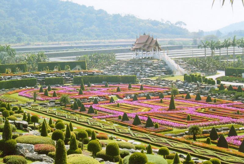 gardens-around-the-world-nong-nooch-botanical-garden.jpg